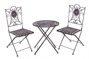 Gartenmöbel aus Metall