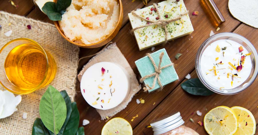 In Naturkosmetik stecken natürliche Zutaten
